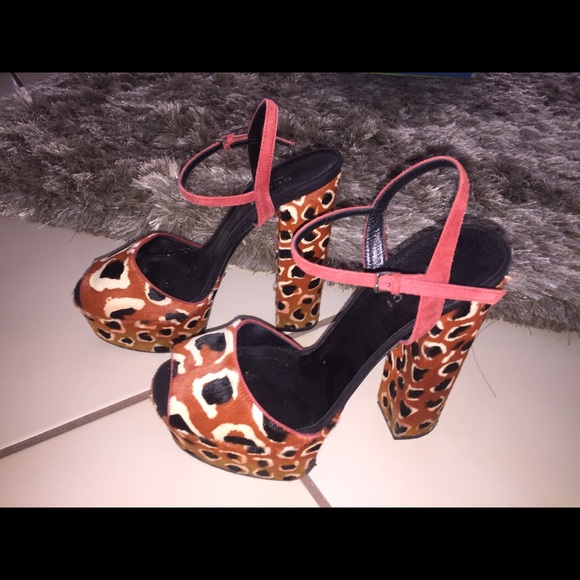 GUCCI DARK RED LEOPARD PRINT - Picture 5 of 6